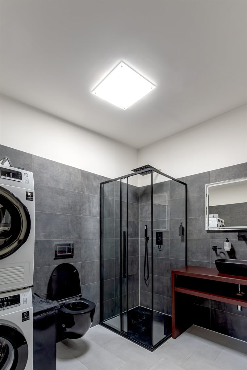 Světlovod Solatube® instalace koupelna